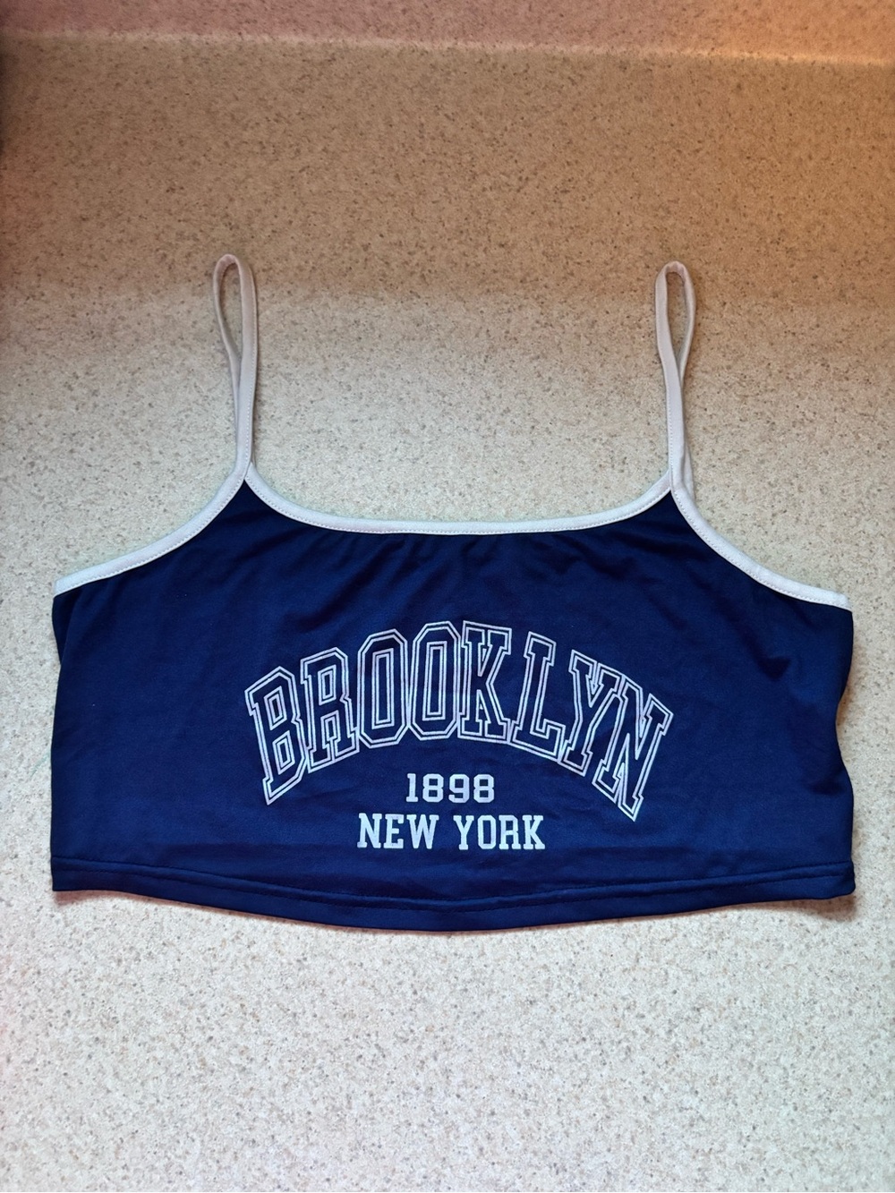 Brooklyn Graphic Crop Tank Top – Navy